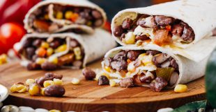 Tacos suaves de frijol negro